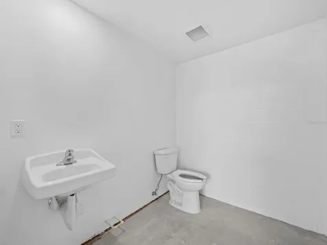829 57th Street E Bradenton FL 34208