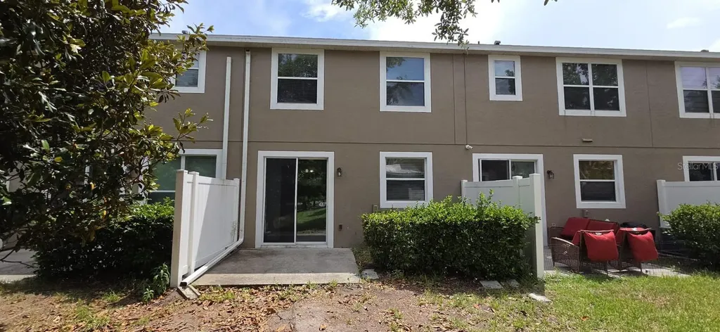 9637 Silver Buttonwood Street Orlando FL 32832