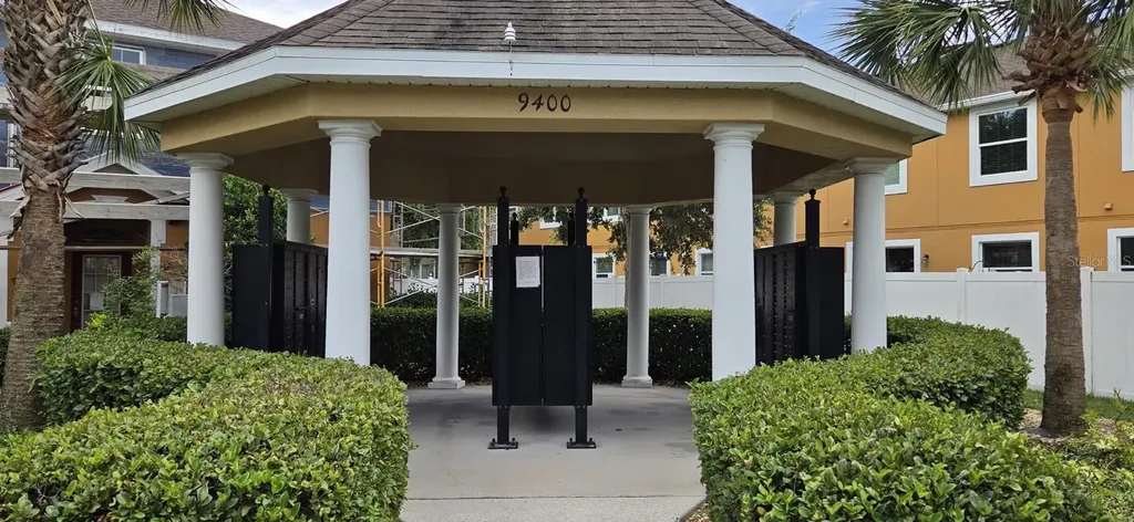 9637 Silver Buttonwood Street Orlando FL 32832