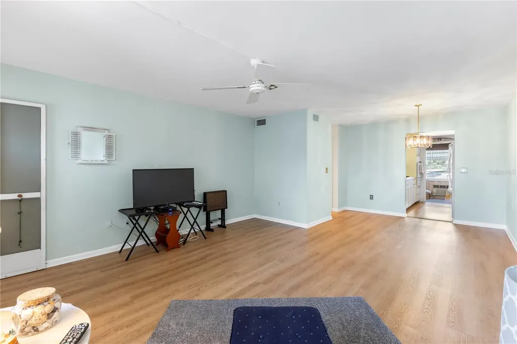 6000 20th Street N St Petersburg FL 33714