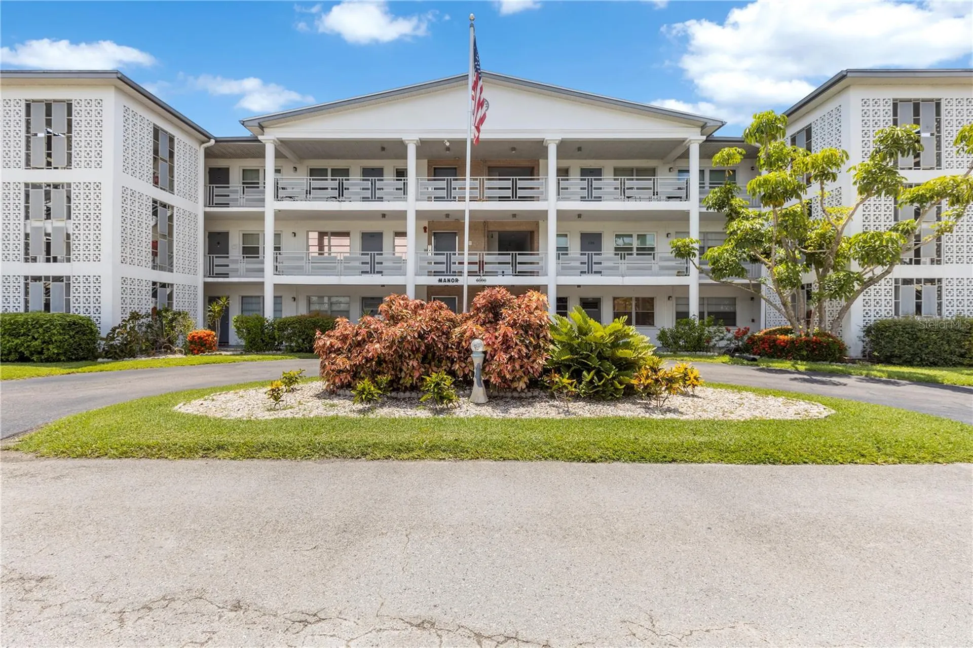 6000 20th Street N St Petersburg FL 33714