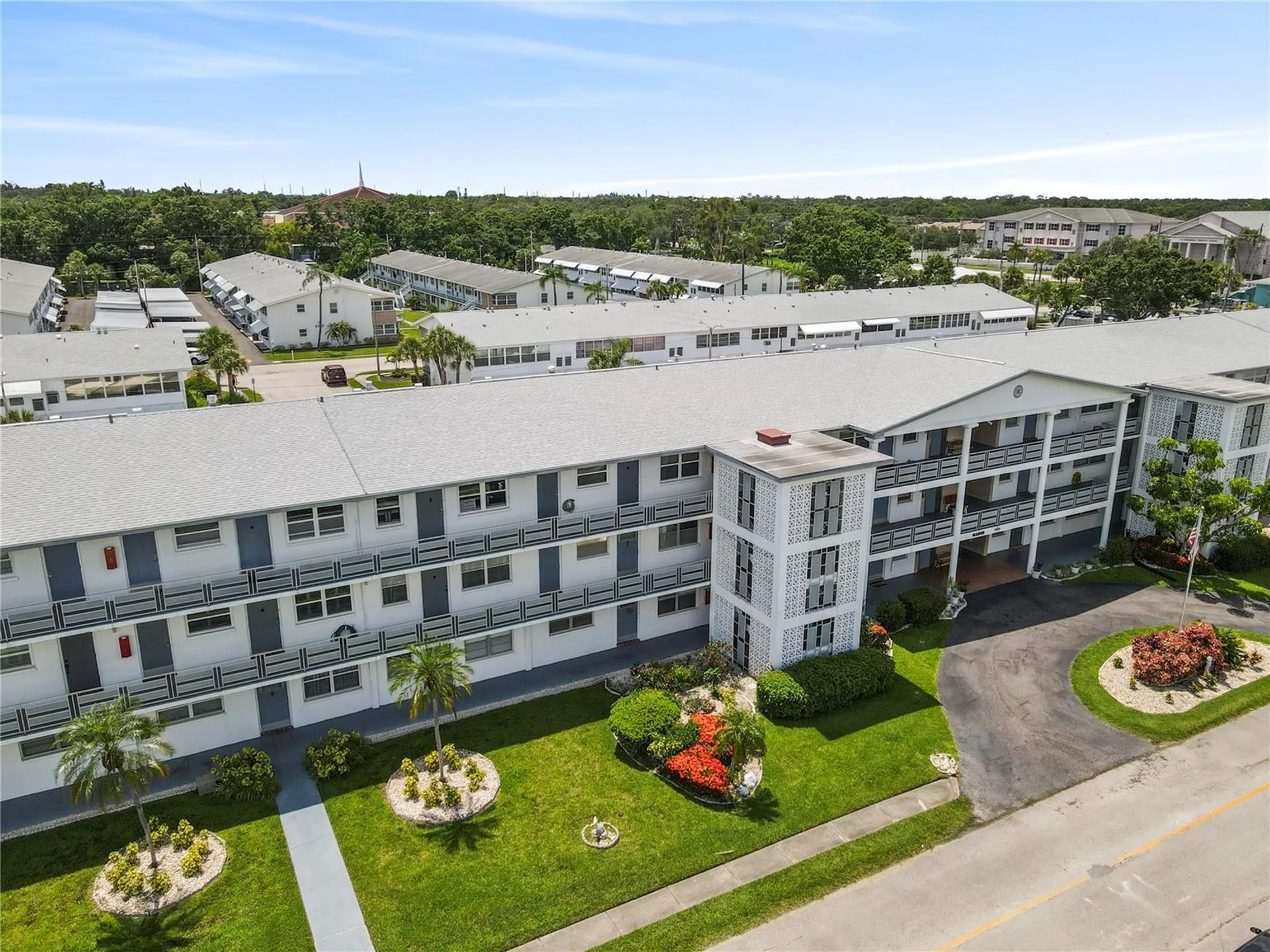 6000 20th Street N St Petersburg FL 33714
