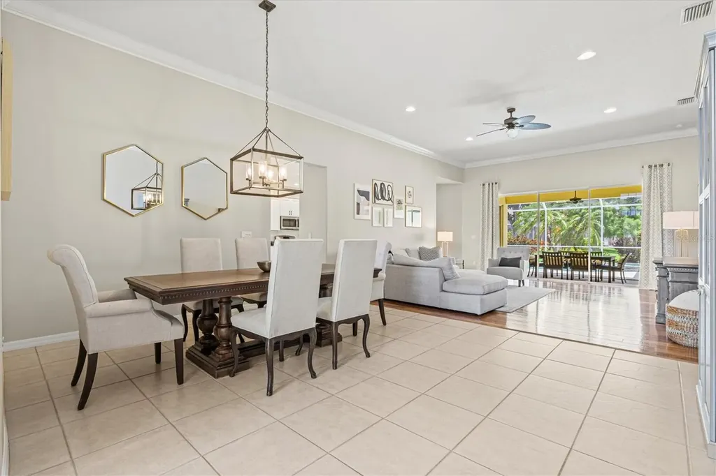 6216 Donnington Court Sarasota FL 34238