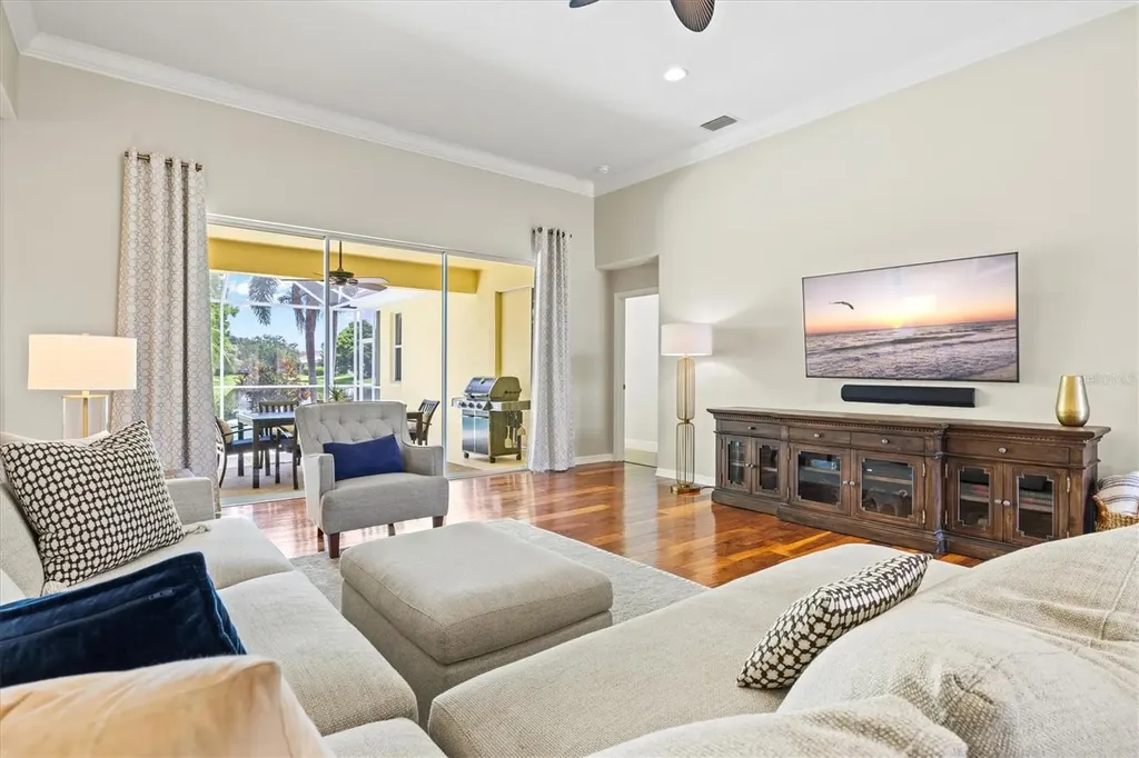 6216 Donnington Court Sarasota FL 34238