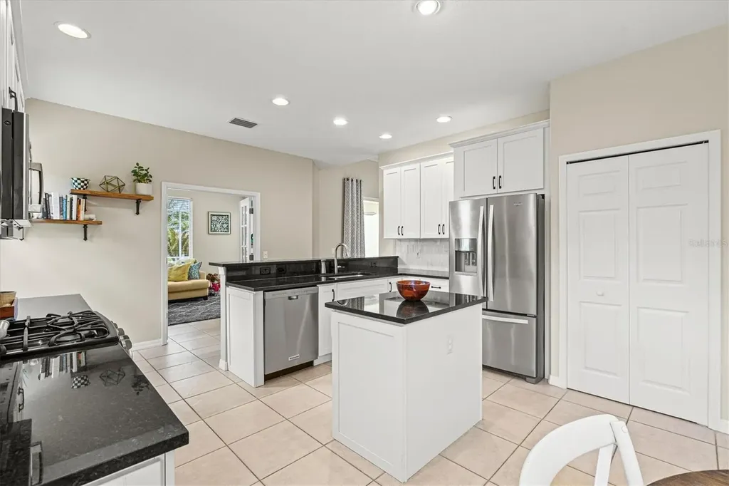 6216 Donnington Court Sarasota FL 34238