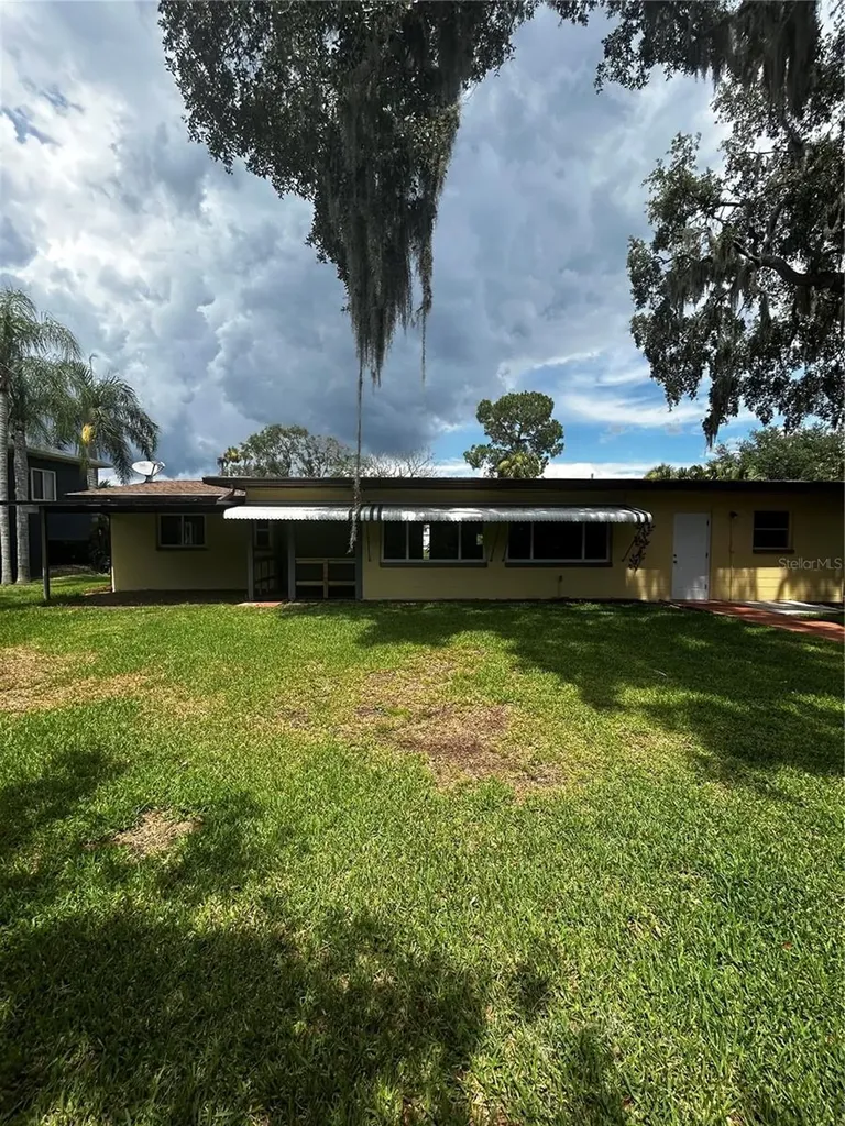 2380 N Watersedge Drive Crystal River FL 34429