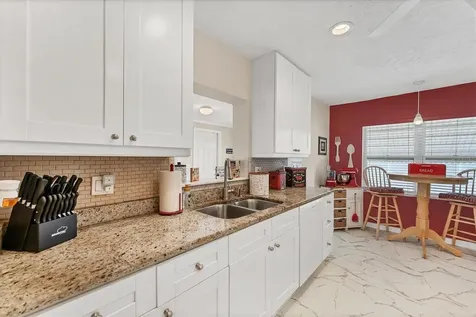 401 N Jefferson Avenue Sarasota FL 34237