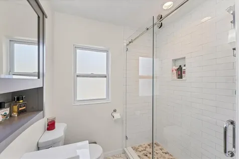 401 N Jefferson Avenue Sarasota FL 34237