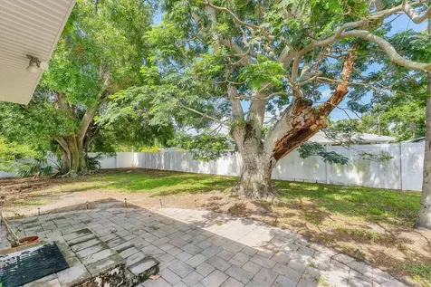 401 N Jefferson Avenue Sarasota FL 34237
