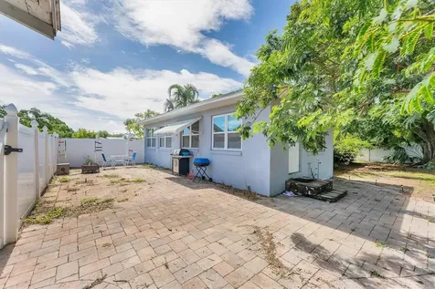 401 N Jefferson Avenue Sarasota FL 34237