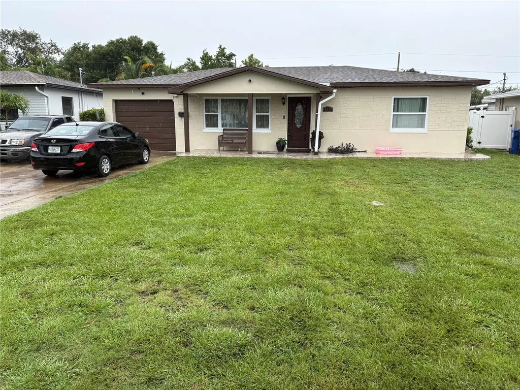 4337 15th Avenue N St Petersburg FL 33713