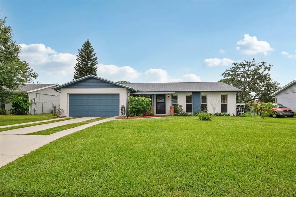 550 Floral Drive Kissimmee FL 34743