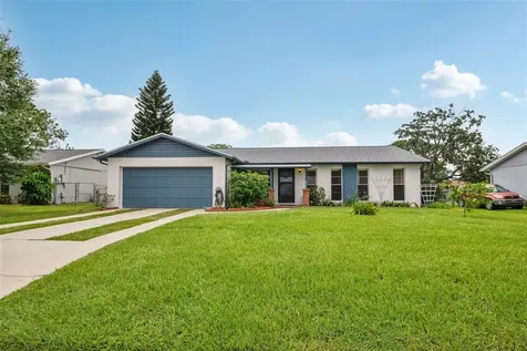 550 Floral Drive Kissimmee FL 34743