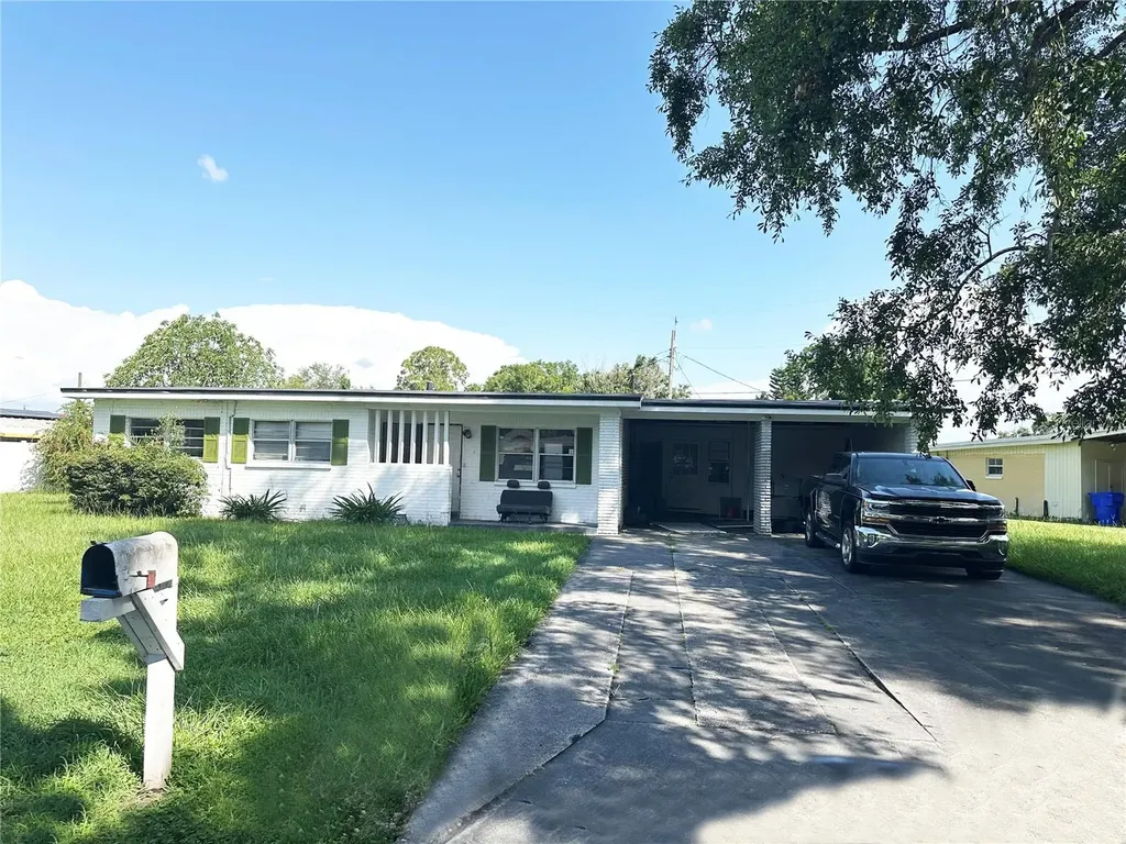 107 Dellwood Drive Kissimmee FL 34744