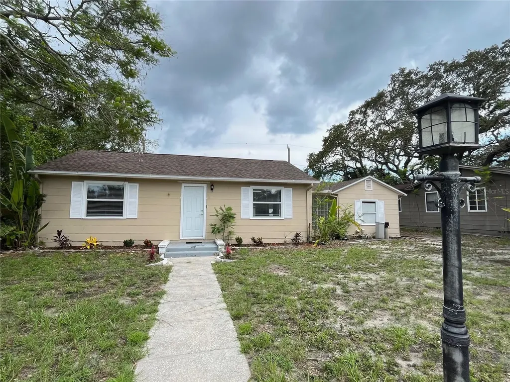 4616 5th Avenue N St Petersburg FL 33713