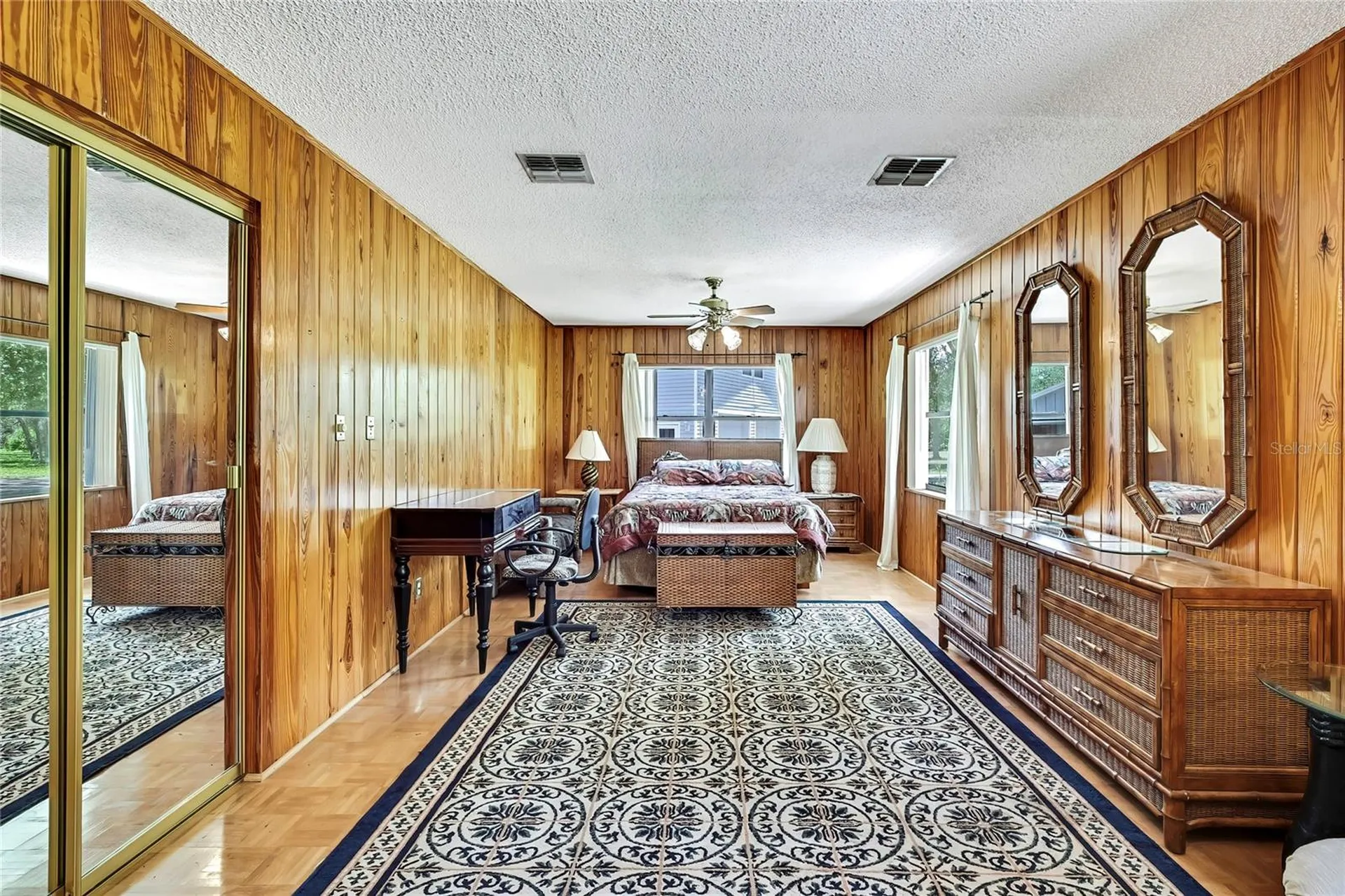 21451 Us Highway 98 Dade City FL 33523
