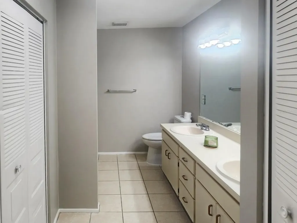 7148 E Bank Drive Tampa FL 33617