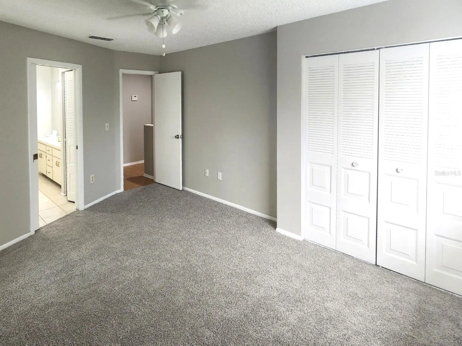7148 E Bank Drive Tampa FL 33617