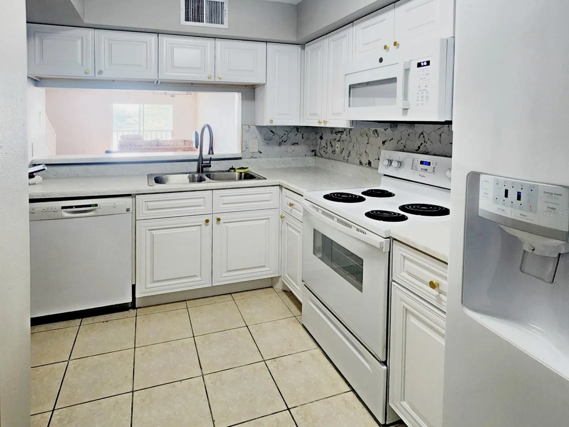 7148 E Bank Drive Tampa FL 33617