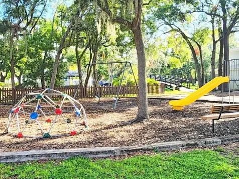 7148 E Bank Drive Tampa FL 33617