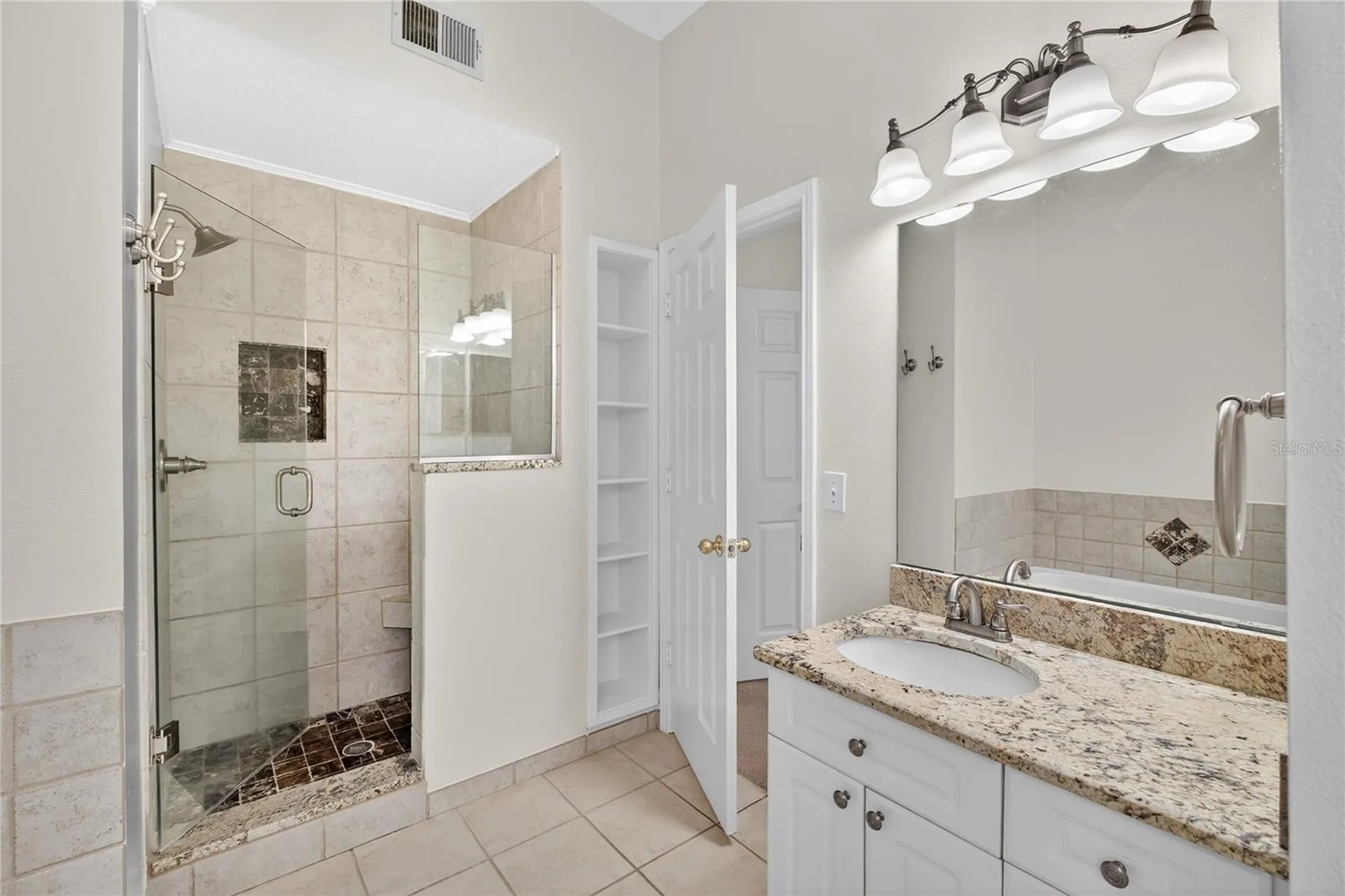 267 Goldenrain Drive Celebration FL 34747