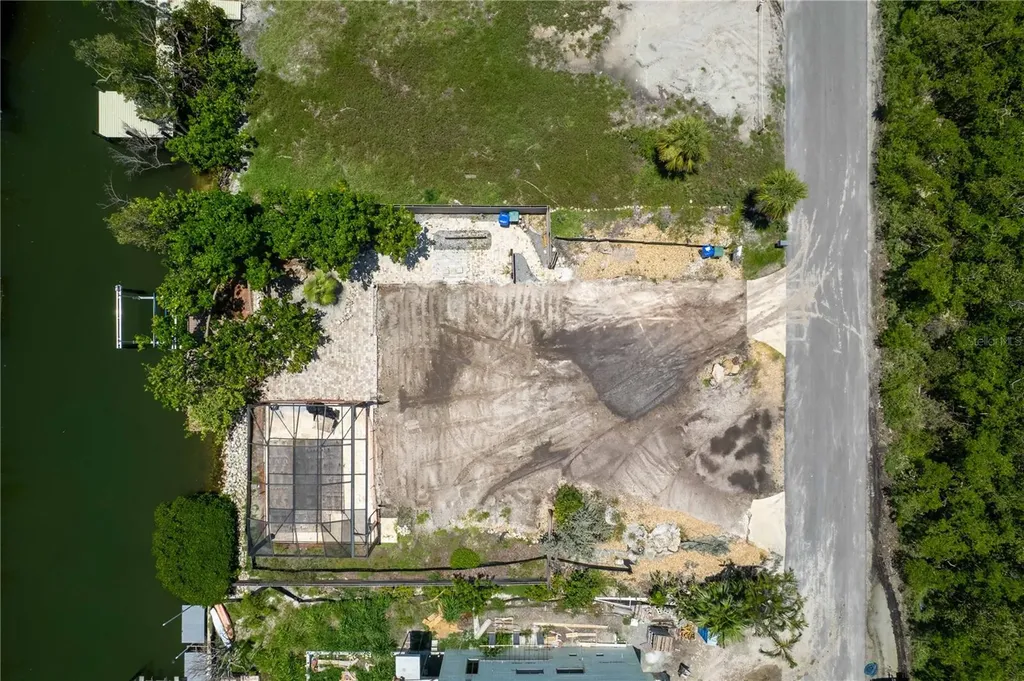 640 Lyons Lane Longboat Key FL 34228