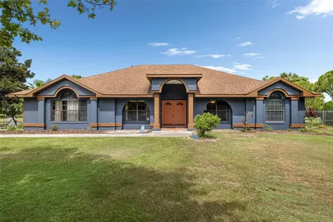 2695 Hilliard Court Kissimmee FL 34744