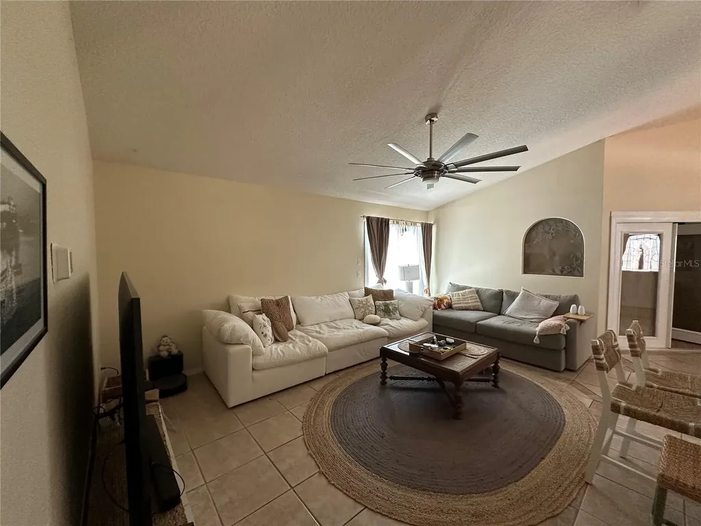 17302 2nd Street Montverde FL 34756