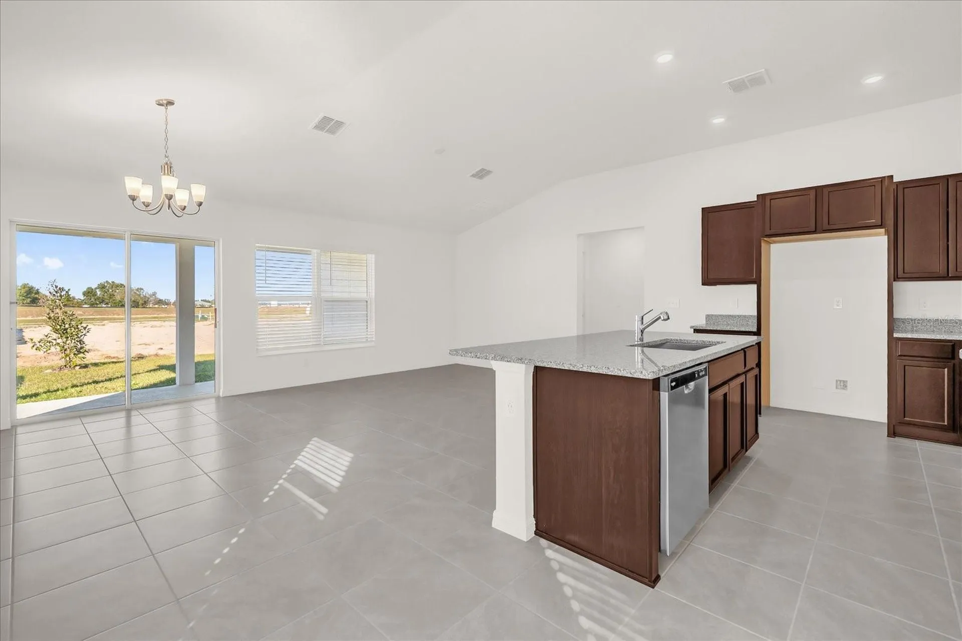 1833 Ryan Drive Lake Wales FL 33859