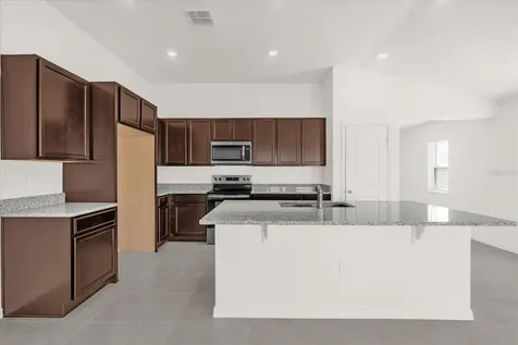 1833 Ryan Drive Lake Wales FL 33859
