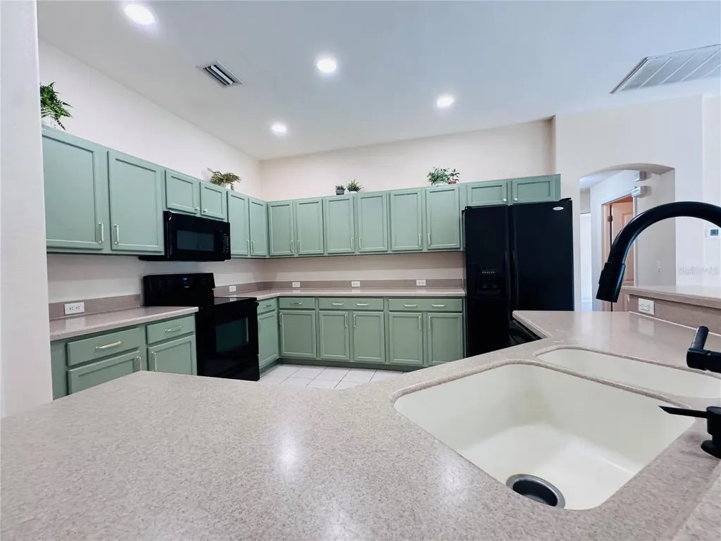 2849 SW 25th Place Cape Coral FL 33914