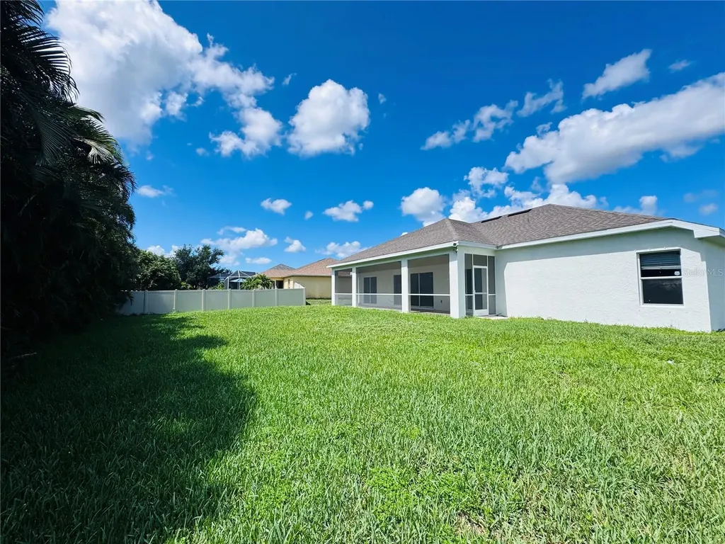 2849 SW 25th Place Cape Coral FL 33914