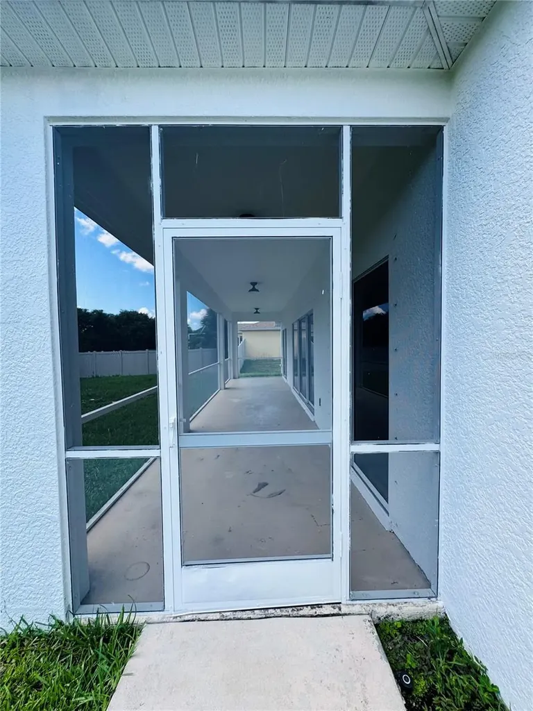 2849 SW 25th Place Cape Coral FL 33914