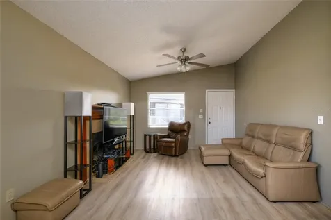 3539 59th Avenue W Bradenton FL 34210