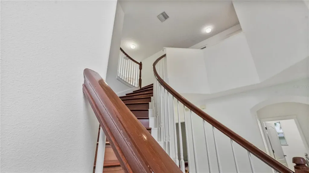 7716 Nottinghill Sky Drive Apollo Beach FL 33572