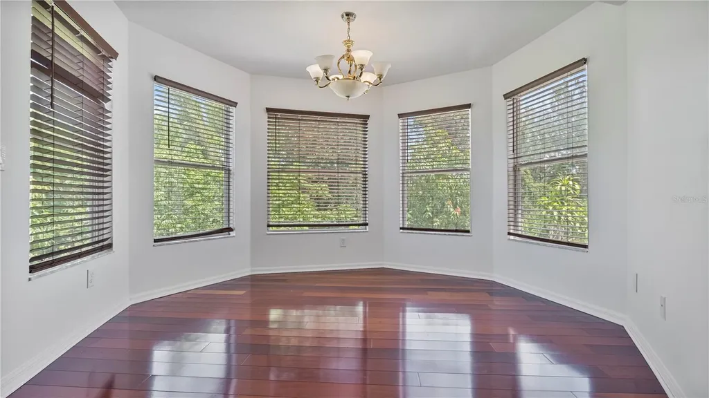 7716 Nottinghill Sky Drive Apollo Beach FL 33572