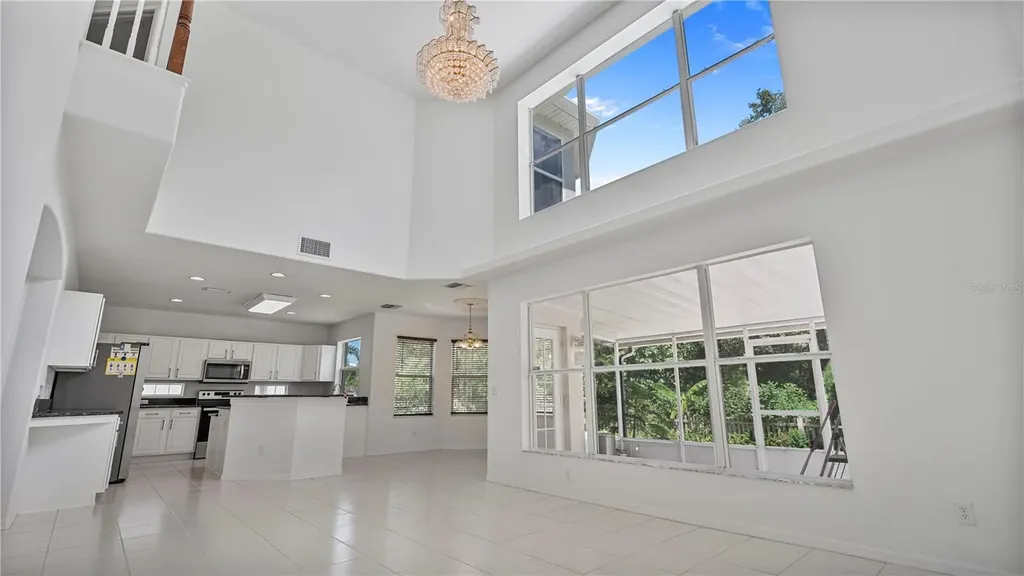 7716 Nottinghill Sky Drive Apollo Beach FL 33572