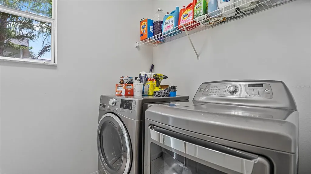 7716 Nottinghill Sky Drive Apollo Beach FL 33572