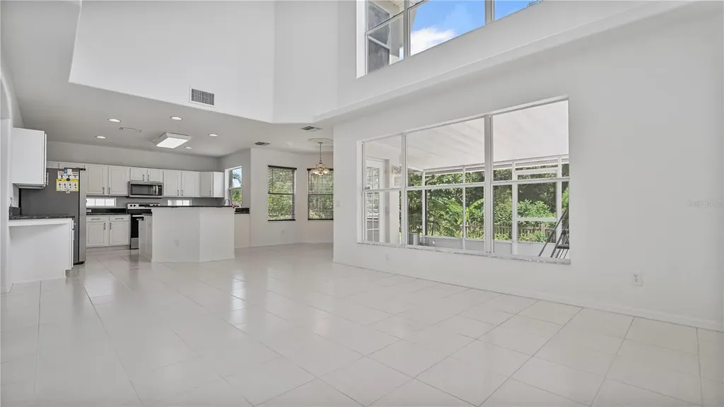 7716 Nottinghill Sky Drive Apollo Beach FL 33572