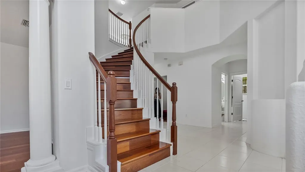 7716 Nottinghill Sky Drive Apollo Beach FL 33572