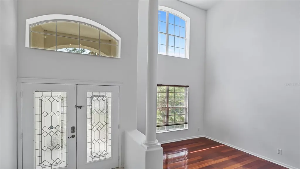 7716 Nottinghill Sky Drive Apollo Beach FL 33572