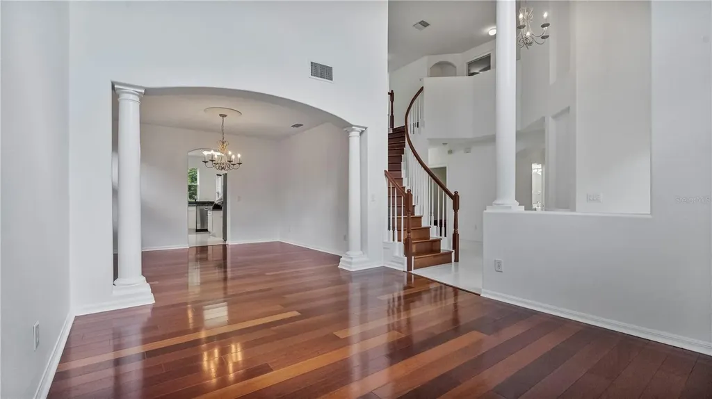 7716 Nottinghill Sky Drive Apollo Beach FL 33572