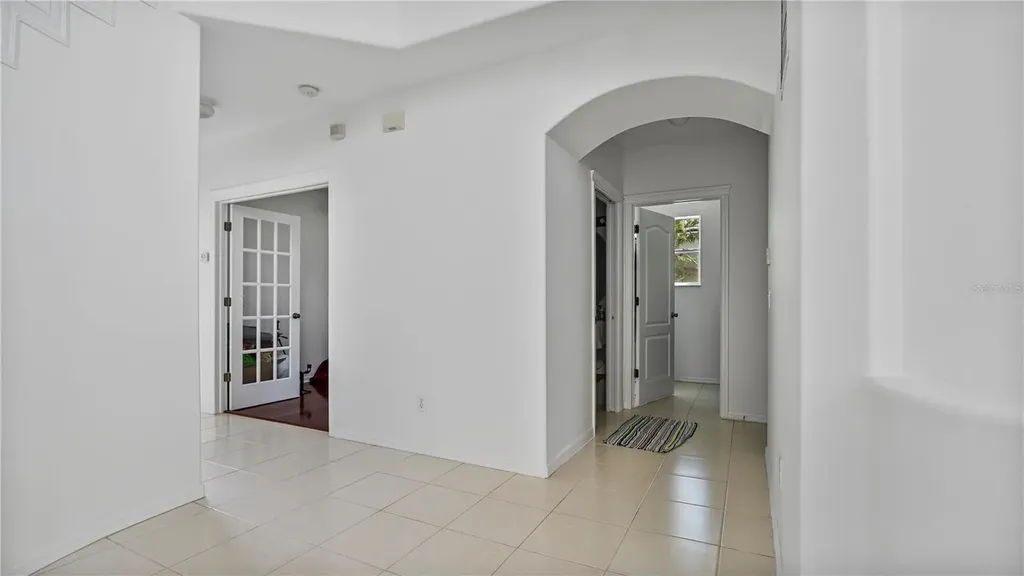 7716 Nottinghill Sky Drive Apollo Beach FL 33572