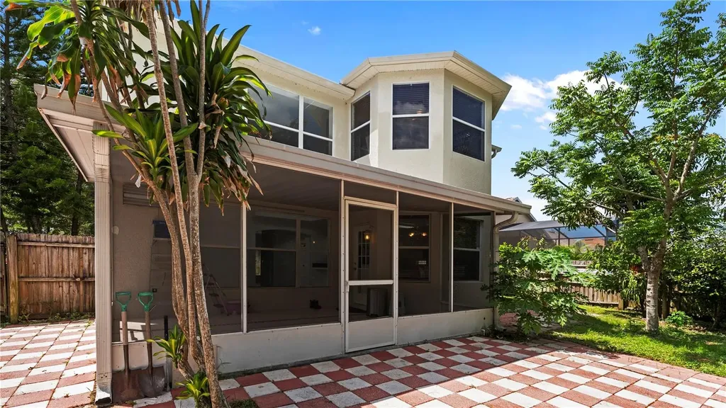 7716 Nottinghill Sky Drive Apollo Beach FL 33572