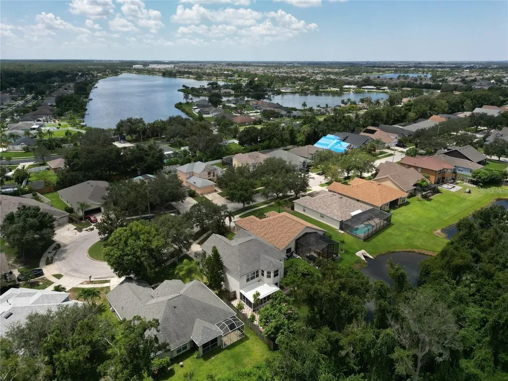 7716 Nottinghill Sky Drive Apollo Beach FL 33572