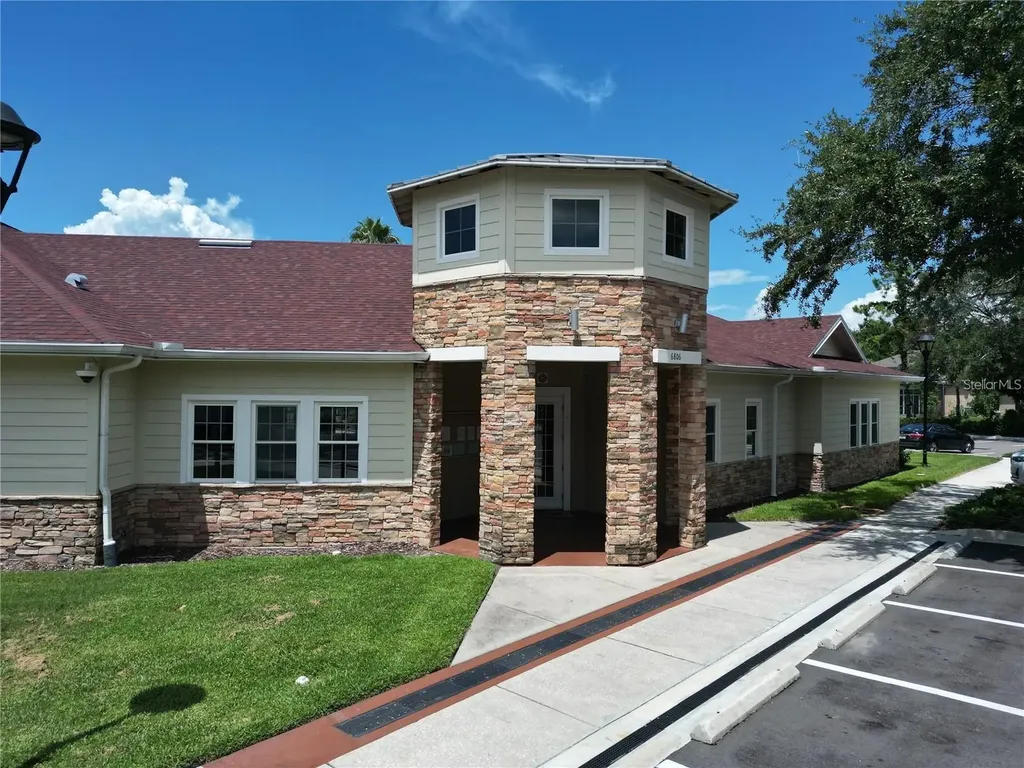 7716 Nottinghill Sky Drive Apollo Beach FL 33572