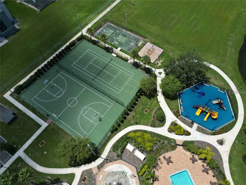 7716 Nottinghill Sky Drive Apollo Beach FL 33572