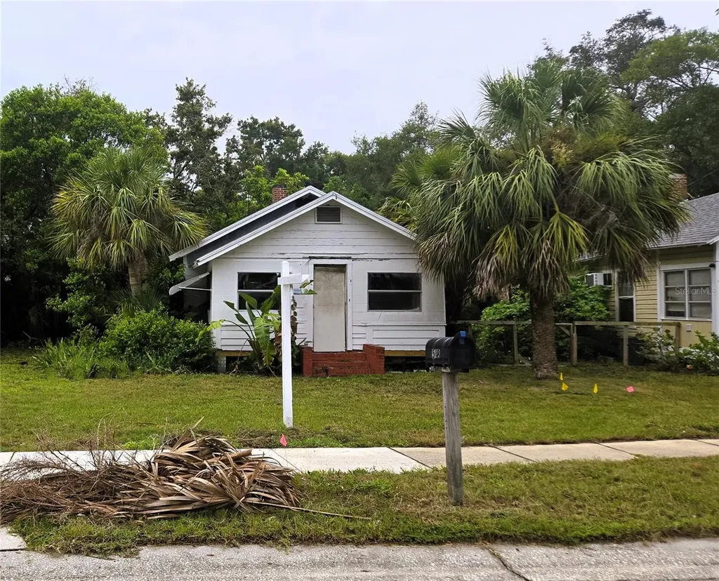 518 Woodlawn Street Clearwater FL 33756
