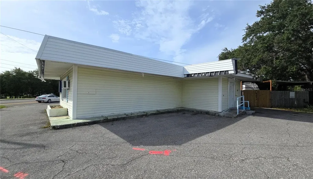 1487 S Fort Harrison Avenue Clearwater FL 33756