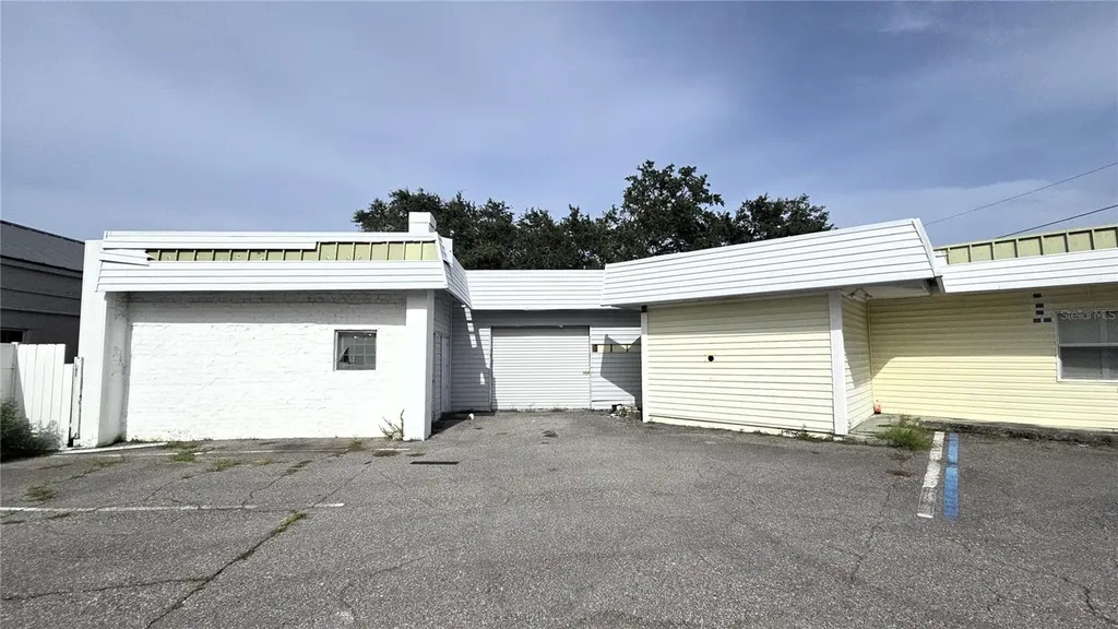 1487 S Fort Harrison Avenue Clearwater FL 33756